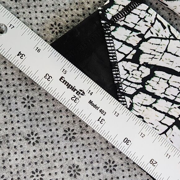 2 Pairs Girl's Size Exercise Leggings Size Small - Picture 10 of 16